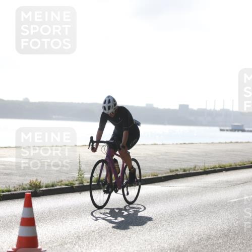 17.08.2025 - KN Förde Triathlon 2025 Yannick Fuchs http://msf.ph/oto/8613243 17.08.2025 09:18:40 Radfahren 117, 125, 117, 157 meine-sportfotos.de