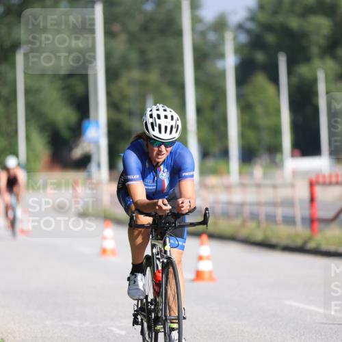 17.08.2025 - KN Förde Triathlon 2025 Yannick Fuchs http://msf.ph/oto/8613264 17.08.2025 09:19:01 Radfahren 108, 109, 110, 113, 116 meine-sportfotos.de