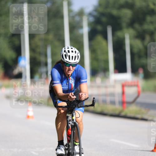 17.08.2025 - KN Förde Triathlon 2025 Yannick Fuchs http://msf.ph/oto/8613266 17.08.2025 09:19:01 Radfahren 108, 109, 110, 113, 116 meine-sportfotos.de