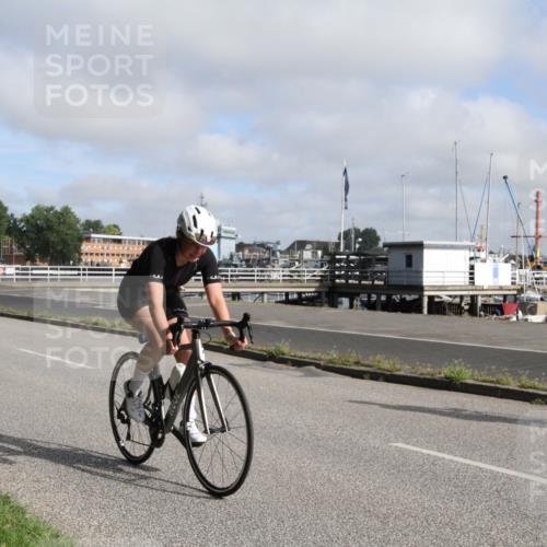 17.08.2025 - KN Förde Triathlon 2025 Yannick Fuchs http://msf.ph/oto/8613283 17.08.2025 09:40:38 Radfahren 107, 131, 163, 179, 184, 240, 241 meine-sportfotos.de