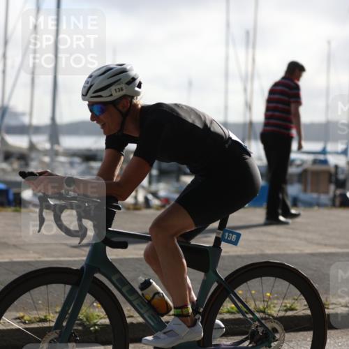 17.08.2025 - KN Förde Triathlon 2025 Yannick Fuchs http://msf.ph/oto/8613339 17.08.2025 09:19:26 Radfahren 102, 114, 136, 102 meine-sportfotos.de