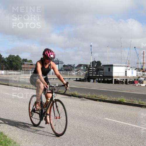 17.08.2025 - KN Förde Triathlon 2025 Yannick Fuchs http://msf.ph/oto/8613349 17.08.2025 09:41:52 Radfahren 183, 244 meine-sportfotos.de