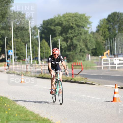 17.08.2025 - KN Förde Triathlon 2025 Yannick Fuchs http://msf.ph/oto/8613353 17.08.2025 09:19:51 Radfahren 107, 119 meine-sportfotos.de