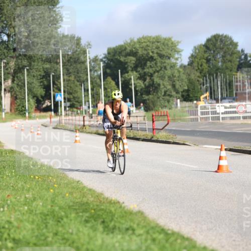 17.08.2025 - KN Förde Triathlon 2025 Yannick Fuchs http://msf.ph/oto/8613362 17.08.2025 09:19:56 Radfahren 107, 119 meine-sportfotos.de