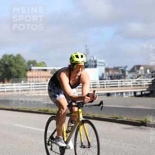 17.08.2025 - KN Förde Triathlon 2025 Yannick Fuchs http://msf.ph/oto/8613371 17.08.2025 09:19:57 Radfahren 107, 119 meine-sportfotos.de