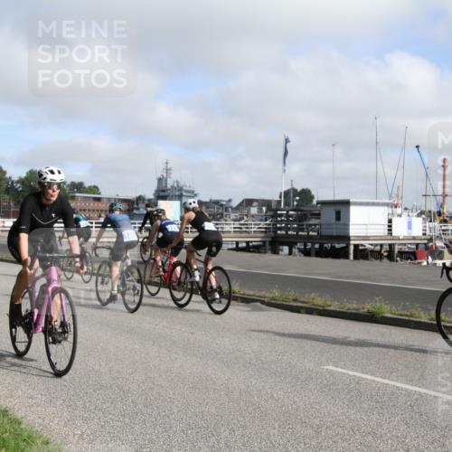 17.08.2025 - KN Förde Triathlon 2025 Yannick Fuchs http://msf.ph/oto/8613376 17.08.2025 09:42:11 Radfahren 111, 125, 127, 148, 174, 186, 202, 205, 208, 215, 218, 219, 242 meine-sportfotos.de