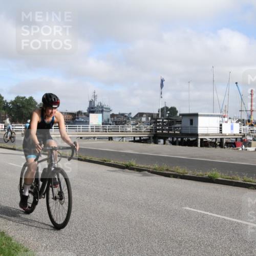 17.08.2025 - KN Förde Triathlon 2025 Yannick Fuchs http://msf.ph/oto/8613385 17.08.2025 09:42:14 Radfahren 111, 125, 127, 148, 174, 186, 202, 205, 208, 215, 218, 219, 242 meine-sportfotos.de