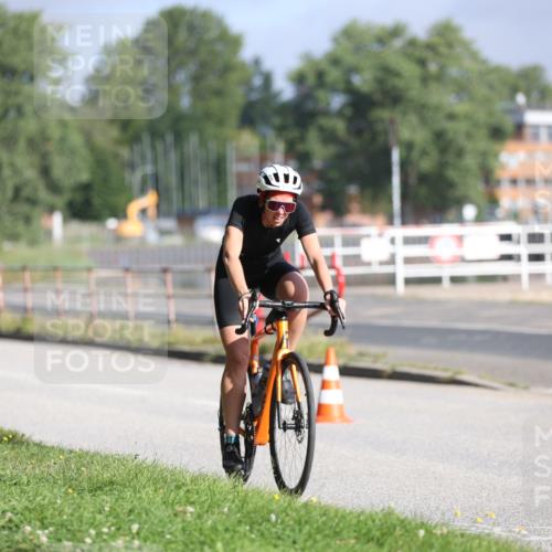 17.08.2025 - KN Förde Triathlon 2025 Yannick Fuchs http://msf.ph/oto/8613393 17.08.2025 09:20:21 Radfahren 117, 125, 126, 157, 198 meine-sportfotos.de