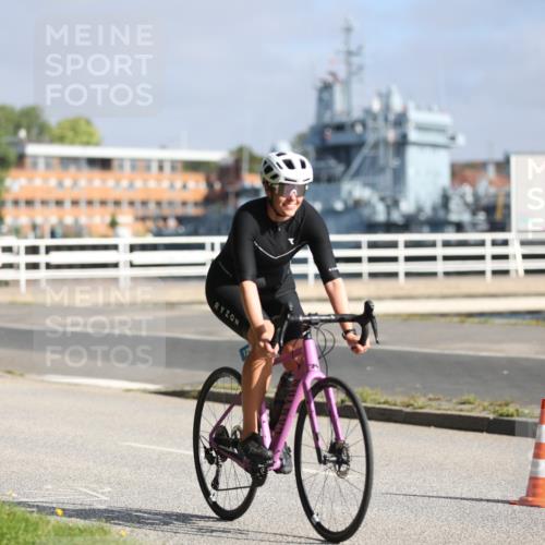 17.08.2025 - KN Förde Triathlon 2025 Yannick Fuchs http://msf.ph/oto/8613404 17.08.2025 09:20:24 Radfahren 117, 120, 125, 126, 127, 198, 157 meine-sportfotos.de
