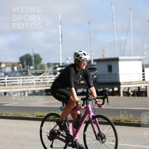 17.08.2025 - KN Förde Triathlon 2025 Yannick Fuchs http://msf.ph/oto/8613410 17.08.2025 09:20:24 Radfahren 117, 120, 125, 126, 127, 198, 157 meine-sportfotos.de