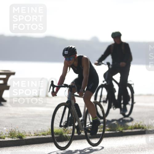 17.08.2025 - KN Förde Triathlon 2025 Yannick Fuchs http://msf.ph/oto/8613417 17.08.2025 09:20:31 Radfahren 120, 126, 127, 198, 117, 125 meine-sportfotos.de
