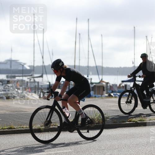 17.08.2025 - KN Förde Triathlon 2025 Yannick Fuchs http://msf.ph/oto/8613430 17.08.2025 09:20:32 Radfahren 120, 126, 127, 198, 125, 198 meine-sportfotos.de