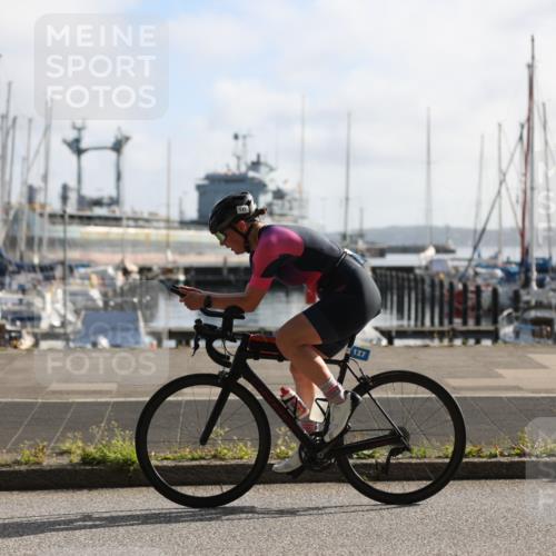 17.08.2025 - KN Förde Triathlon 2025 Yannick Fuchs http://msf.ph/oto/8613447 17.08.2025 09:20:35 Radfahren 120, 127, 148, 126, 127, 198 meine-sportfotos.de