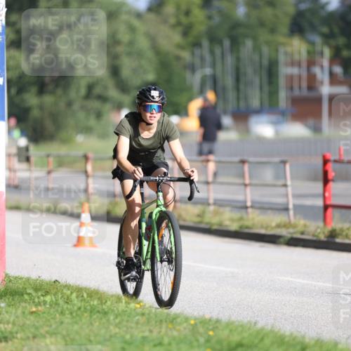 17.08.2025 - KN Förde Triathlon 2025 Yannick Fuchs http://msf.ph/oto/8613497 17.08.2025 09:21:15 Radfahren 102, 136 meine-sportfotos.de