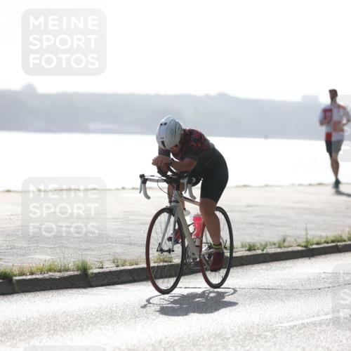 17.08.2025 - KN Förde Triathlon 2025 Yannick Fuchs http://msf.ph/oto/8613562 17.08.2025 09:21:55 Radfahren 142, 147, 152 meine-sportfotos.de