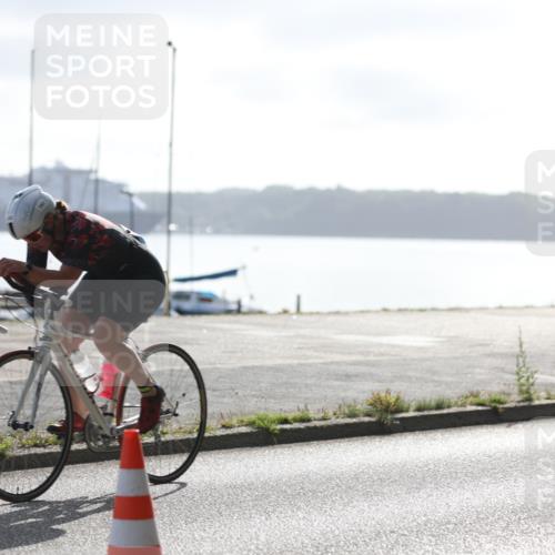 17.08.2025 - KN Förde Triathlon 2025 Yannick Fuchs http://msf.ph/oto/8613569 17.08.2025 09:21:56 Radfahren 142, 147, 152 meine-sportfotos.de