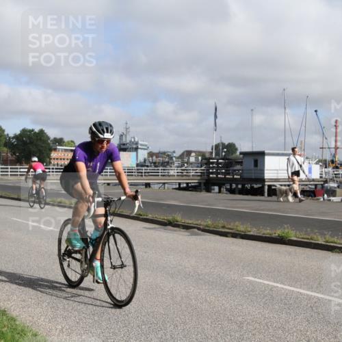 17.08.2025 - KN Förde Triathlon 2025 Yannick Fuchs http://msf.ph/oto/8613580 17.08.2025 09:45:33 Radfahren 128, 130, 135, 138, 142, 190, 197, 235, 237 meine-sportfotos.de