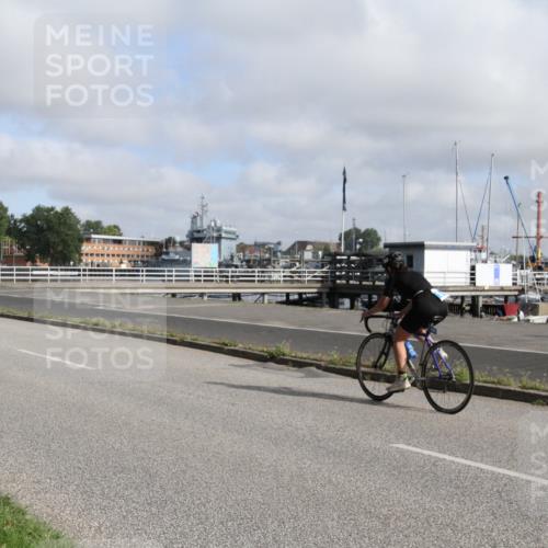 17.08.2025 - KN Förde Triathlon 2025 Yannick Fuchs http://msf.ph/oto/8613587 17.08.2025 09:45:37 Radfahren 128, 130, 135, 138, 142, 235, 237 meine-sportfotos.de