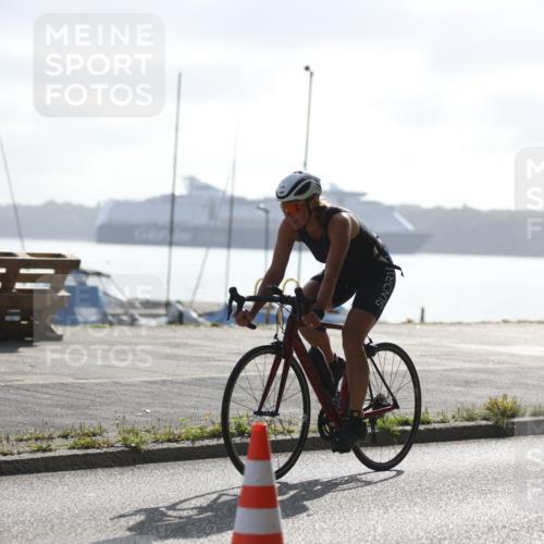 17.08.2025 - KN Förde Triathlon 2025 Yannick Fuchs http://msf.ph/oto/8613620 17.08.2025 09:22:13 Radfahren 126, 127, 145, 146, 198, 135, 151 meine-sportfotos.de