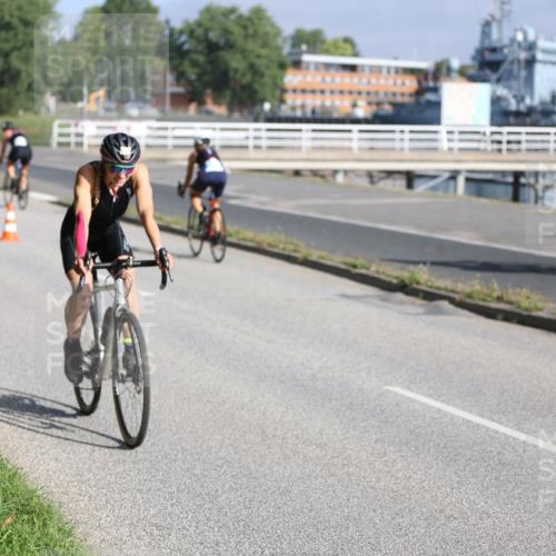17.08.2025 - KN Förde Triathlon 2025 Yannick Fuchs http://msf.ph/oto/8613628 17.08.2025 09:22:16 Radfahren 126, 127, 198, 135, 145, 146 meine-sportfotos.de