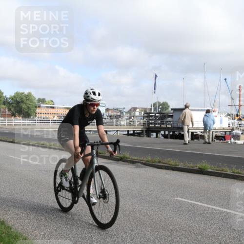 17.08.2025 - KN Förde Triathlon 2025 Yannick Fuchs http://msf.ph/oto/8613642 17.08.2025 09:46:42 Radfahren 101, 120, 150, 246 meine-sportfotos.de