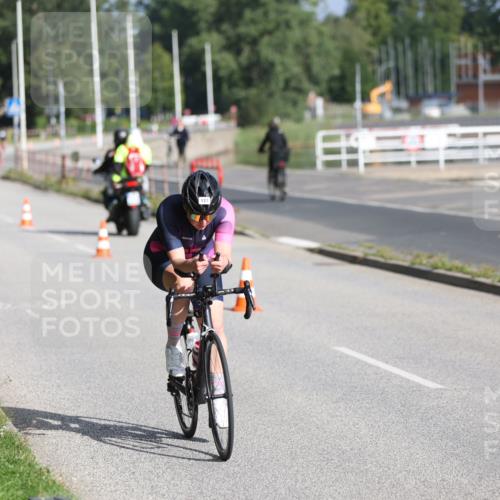 17.08.2025 - KN Förde Triathlon 2025 Yannick Fuchs http://msf.ph/oto/8613643 17.08.2025 09:22:22 Radfahren 104, 127, 126, 198 meine-sportfotos.de
