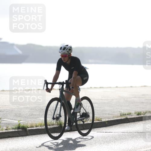 17.08.2025 - KN Förde Triathlon 2025 Yannick Fuchs http://msf.ph/oto/8613671 17.08.2025 09:22:38 Radfahren 128, 143, 150, 162, 148 meine-sportfotos.de