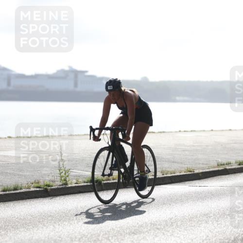 17.08.2025 - KN Förde Triathlon 2025 Yannick Fuchs http://msf.ph/oto/8613697 17.08.2025 09:22:43 Radfahren 128, 143, 162, 150 meine-sportfotos.de