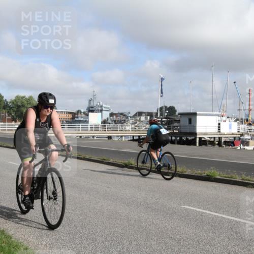17.08.2025 - KN Förde Triathlon 2025 Yannick Fuchs http://msf.ph/oto/8613725 17.08.2025 09:48:35 Radfahren 106, 141, 159, 194 meine-sportfotos.de