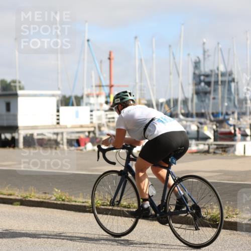 17.08.2025 - KN Förde Triathlon 2025 Yannick Fuchs http://msf.ph/oto/8613728 17.08.2025 09:22:55 Radfahren 133, 139 meine-sportfotos.de