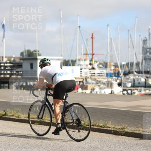 17.08.2025 - KN Förde Triathlon 2025 Yannick Fuchs http://msf.ph/oto/8613730 17.08.2025 09:22:56 Radfahren 133, 139, 139 meine-sportfotos.de