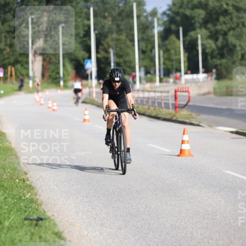 17.08.2025 - KN Förde Triathlon 2025 Yannick Fuchs http://msf.ph/oto/8613732 17.08.2025 09:23:03 Radfahren 133 meine-sportfotos.de