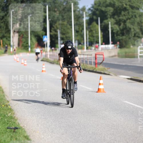 17.08.2025 - KN Förde Triathlon 2025 Yannick Fuchs http://msf.ph/oto/8613733 17.08.2025 09:23:03 Radfahren 133 meine-sportfotos.de