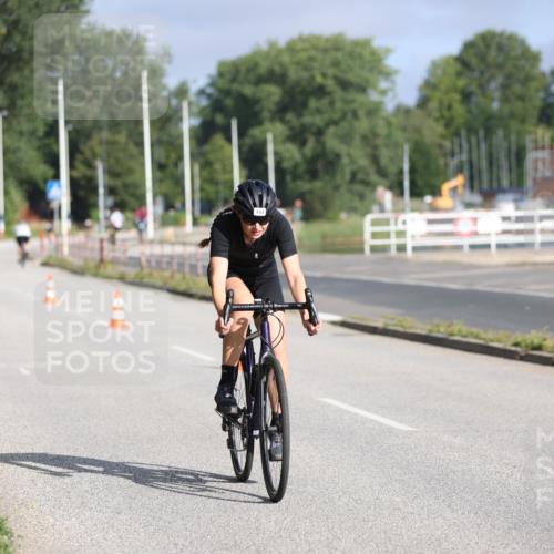 17.08.2025 - KN Förde Triathlon 2025 Yannick Fuchs http://msf.ph/oto/8613736 17.08.2025 09:23:04 Radfahren 133 meine-sportfotos.de