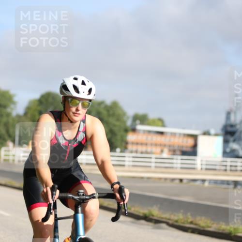 17.08.2025 - KN Förde Triathlon 2025 Yannick Fuchs http://msf.ph/oto/8613761 17.08.2025 09:23:19 Radfahren 130, 138 meine-sportfotos.de