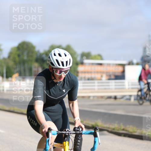 17.08.2025 - KN Förde Triathlon 2025 Yannick Fuchs http://msf.ph/oto/8613802 17.08.2025 09:23:34 Radfahren 122, 147, 152, 138 meine-sportfotos.de