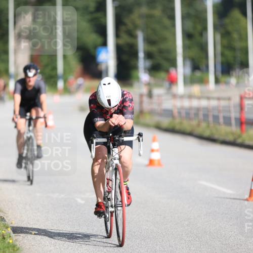17.08.2025 - KN Förde Triathlon 2025 Yannick Fuchs http://msf.ph/oto/8613809 17.08.2025 09:23:42 Radfahren 147, 152, 122 meine-sportfotos.de