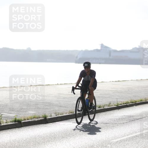 17.08.2025 - KN Förde Triathlon 2025 Yannick Fuchs http://msf.ph/oto/8613841 17.08.2025 09:23:54 Radfahren 104, 135, 140, 142, 145, 146, 151, 164, 168 meine-sportfotos.de