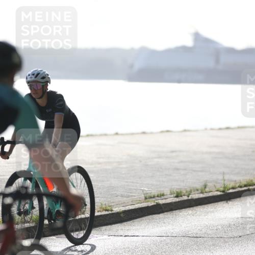 17.08.2025 - KN Förde Triathlon 2025 Yannick Fuchs http://msf.ph/oto/8613848 17.08.2025 09:23:57 Radfahren 104, 135, 140, 142, 151, 159, 164, 168, 142, 145, 146, 151 meine-sportfotos.de