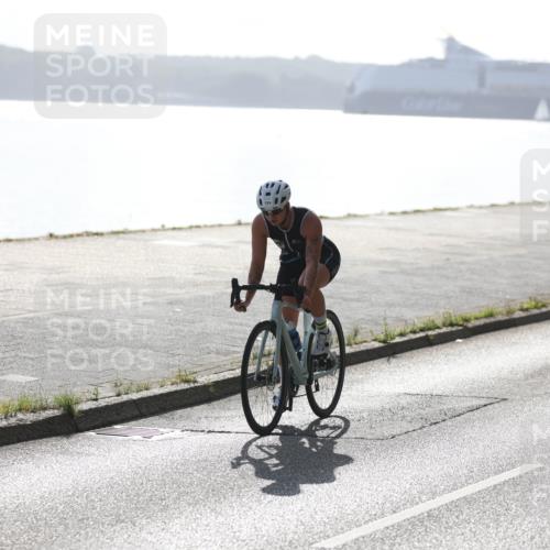17.08.2025 - KN Förde Triathlon 2025 Yannick Fuchs http://msf.ph/oto/8613858 17.08.2025 09:24:04 Radfahren 144, 159, 104, 135, 140, 164, 168 meine-sportfotos.de