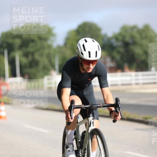 17.08.2025 - KN Förde Triathlon 2025 Yannick Fuchs http://msf.ph/oto/8613891 17.08.2025 09:24:18 Radfahren 128, 150, 162, 144 meine-sportfotos.de