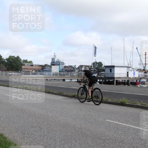 17.08.2025 - KN Förde Triathlon 2025 Yannick Fuchs http://msf.ph/oto/8613907 17.08.2025 09:52:02 Radfahren 175, 176, 182, 198, 202, 224 meine-sportfotos.de