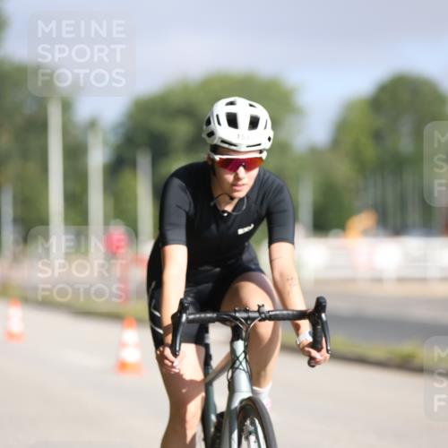 17.08.2025 - KN Förde Triathlon 2025 Yannick Fuchs http://msf.ph/oto/8613910 17.08.2025 09:24:24 Radfahren 143, 150, 166, 128, 162 meine-sportfotos.de