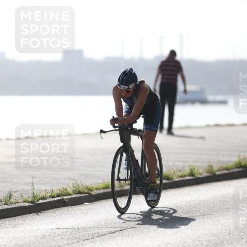 17.08.2025 - KN Förde Triathlon 2025 Yannick Fuchs http://msf.ph/oto/8613936 17.08.2025 09:25:00 Radfahren 115 meine-sportfotos.de