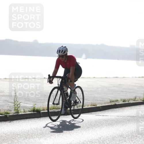 17.08.2025 - KN Förde Triathlon 2025 Yannick Fuchs http://msf.ph/oto/8614002 17.08.2025 09:25:26 Radfahren 101, 137, 149, 160, 204, 253, 149, 177 meine-sportfotos.de