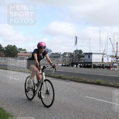 17.08.2025 - KN Förde Triathlon 2025 Yannick Fuchs http://msf.ph/oto/8614008 17.08.2025 09:53:47 Radfahren 183, 202, 224 meine-sportfotos.de