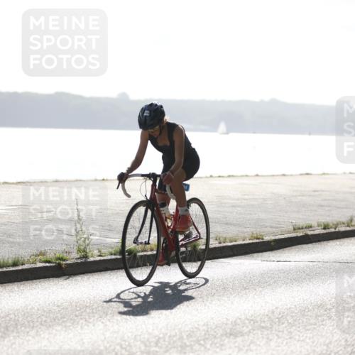 17.08.2025 - KN Förde Triathlon 2025 Yannick Fuchs http://msf.ph/oto/8614026 17.08.2025 09:25:31 Radfahren 101, 160, 168, 204, 253, 137, 149 meine-sportfotos.de