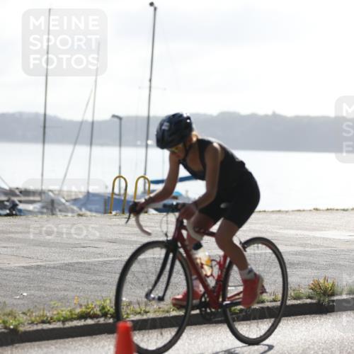 17.08.2025 - KN Förde Triathlon 2025 Yannick Fuchs http://msf.ph/oto/8614031 17.08.2025 09:25:31 Radfahren 101, 160, 168, 204, 253, 137, 149 meine-sportfotos.de