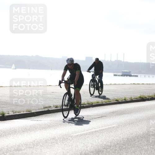 17.08.2025 - KN Förde Triathlon 2025 Yannick Fuchs http://msf.ph/oto/8614042 17.08.2025 09:25:34 Radfahren 101, 160, 168, 204, 101, 137, 204, 253 meine-sportfotos.de