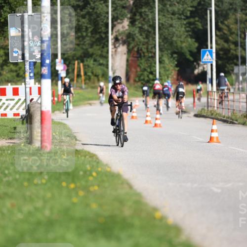 17.08.2025 - KN Förde Triathlon 2025 Yannick Fuchs http://msf.ph/oto/8614054 17.08.2025 09:25:42 Radfahren 105, 140, 164, 160, 168 meine-sportfotos.de
